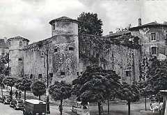 64 Bayonne Le Chateau II